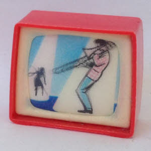 Vintage novelty lenticular flicker television TV sharpeners —